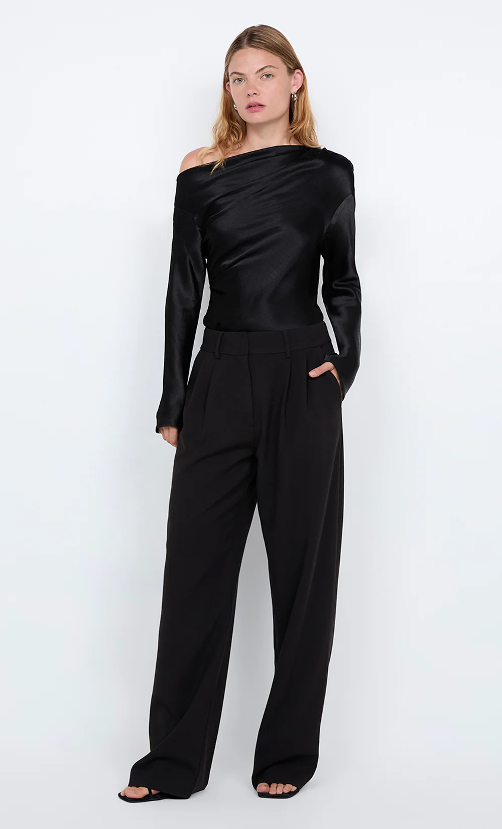 CARMELA ASYM TOP - BLACK - Image 3