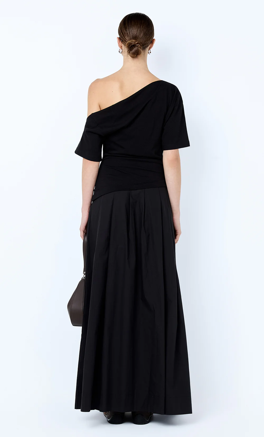 CHANTAL OFFSHOULDER MAXI DRESS - BLACK - Image 5