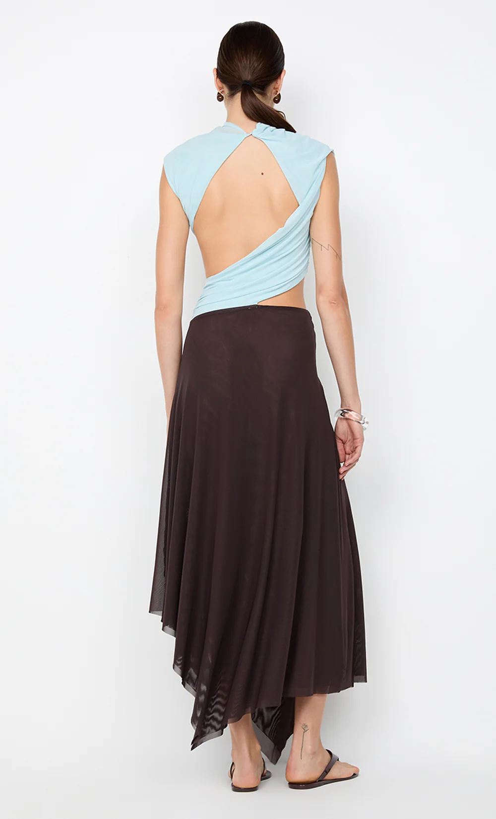 CONNI ASYM MIDI DRESS - ARCTIC BLUE / DARK CHOC - Image 4