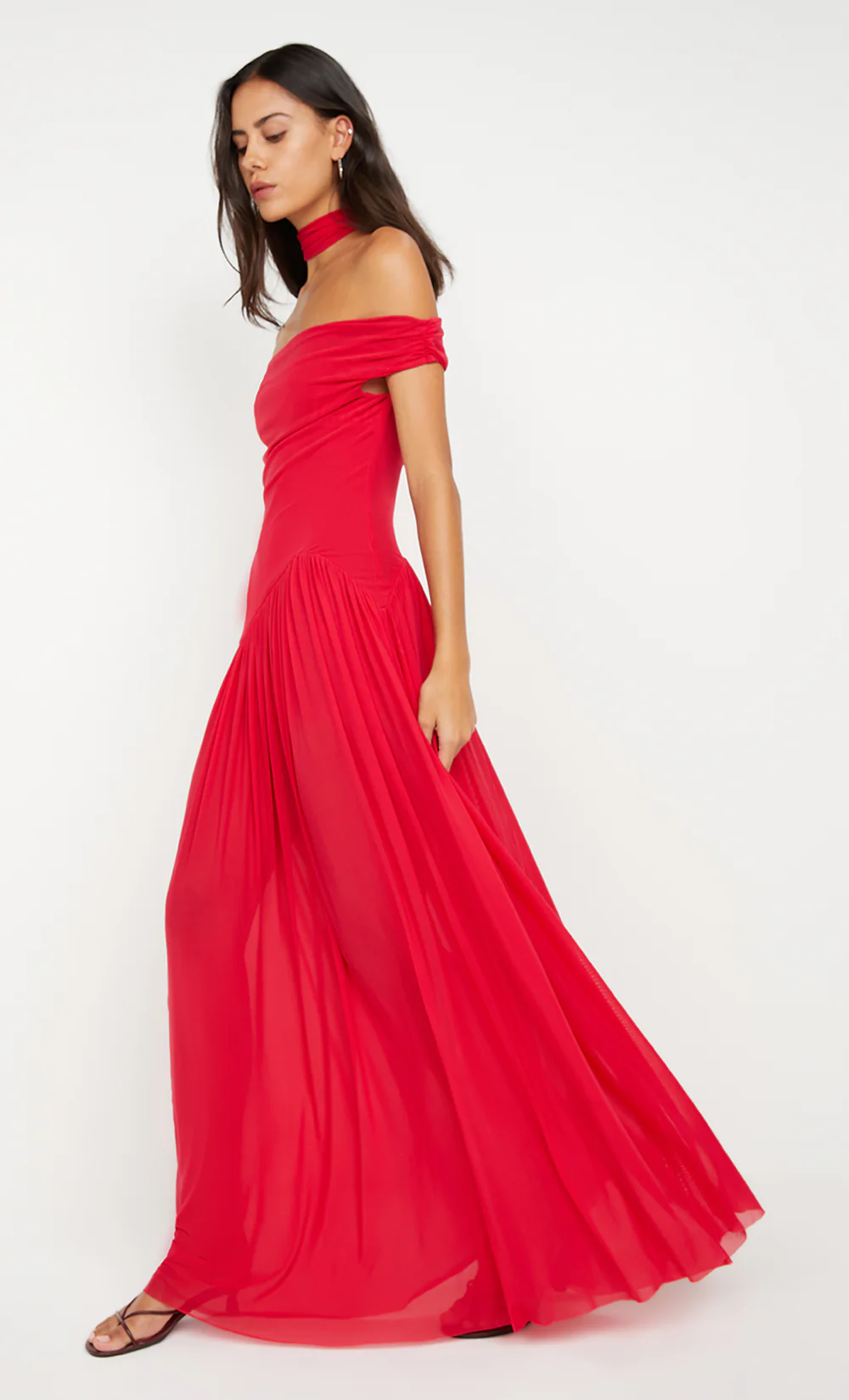 DEIJA OFFSHOULDER MAXI DRESS - STRAWBERRY - Image 2