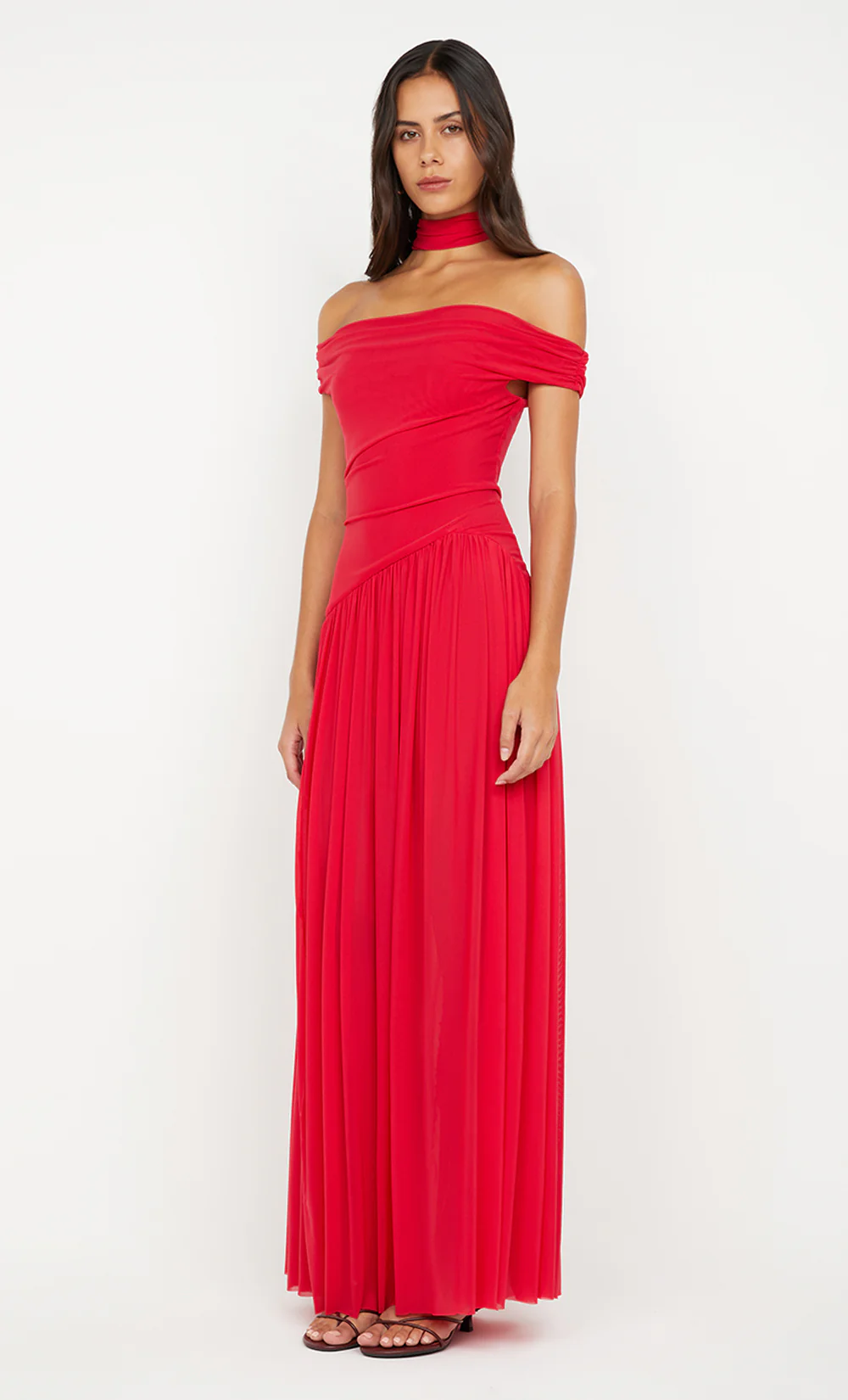 DEIJA OFFSHOULDER MAXI DRESS - STRAWBERRY - Image 4