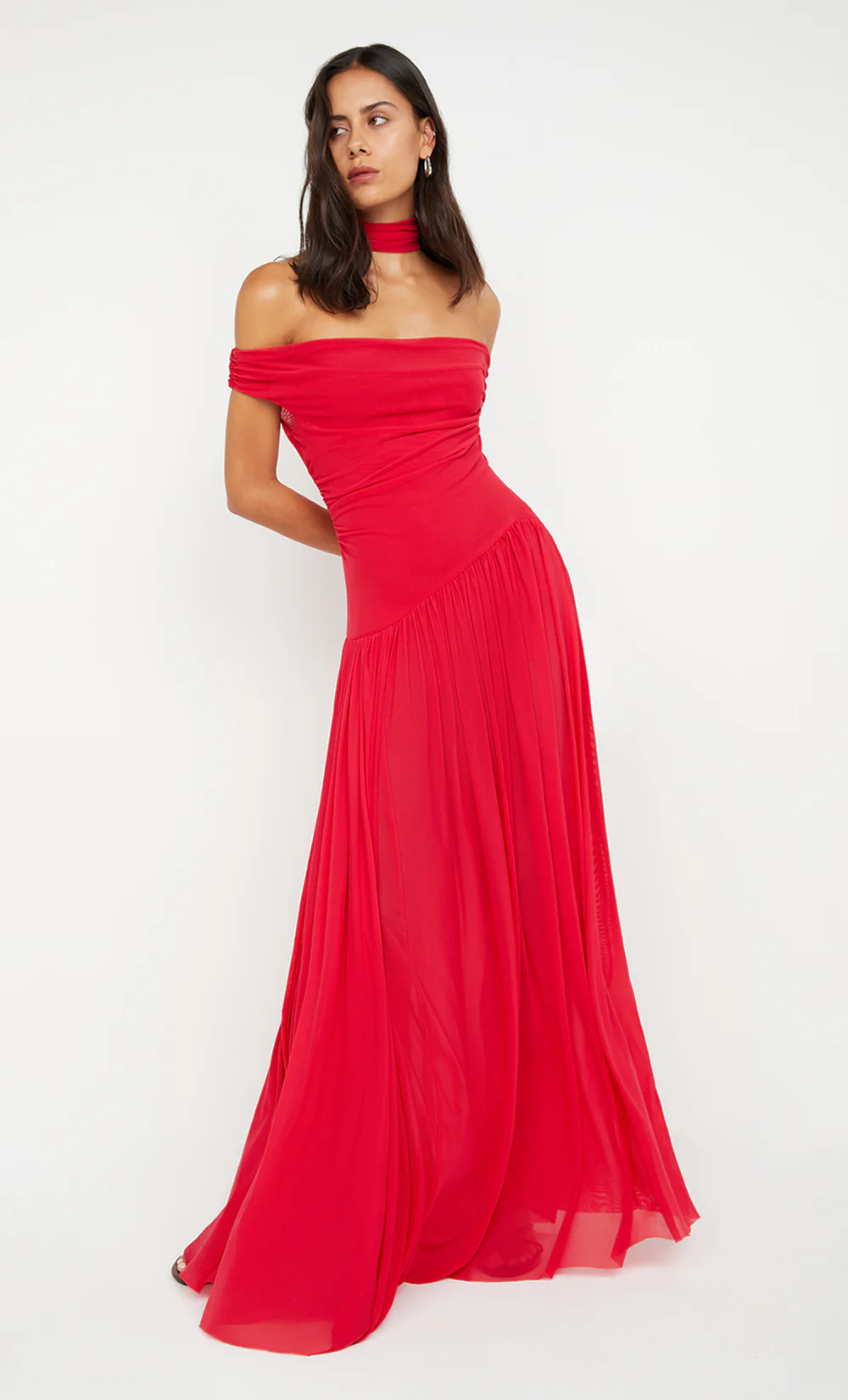 DEIJA OFFSHOULDER MAXI DRESS - STRAWBERRY - Image 5