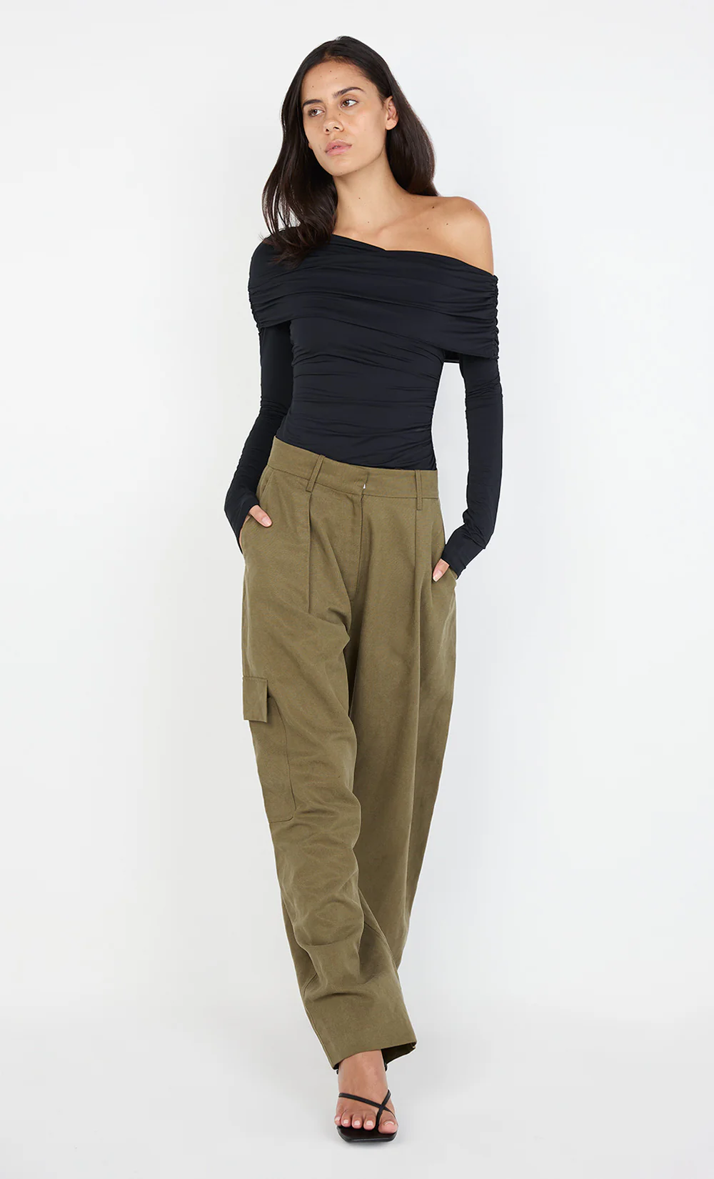 TILLIE DRAPE TOP - BLACK - Image 2